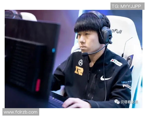 国王赛场细微小动作引发观众热议引发赛后广泛讨论